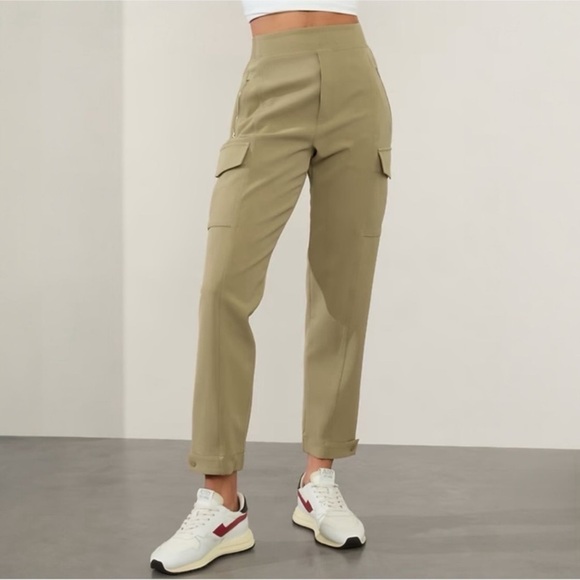 Athleta Pants - NWT Athleta Endless High Rise Cargo Pant in color Olive Branch